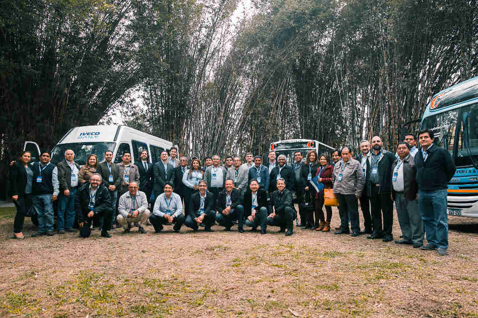 El IVECO BUS Experience se desarrolla por primera vez en Perú y Paraguay